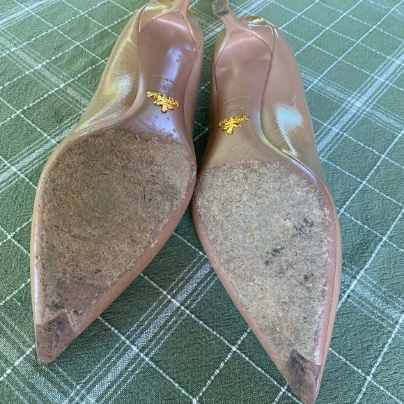 Authentic PRADA nude beige mid heel patent pointed toe heels with COA - Picture 6 of 13